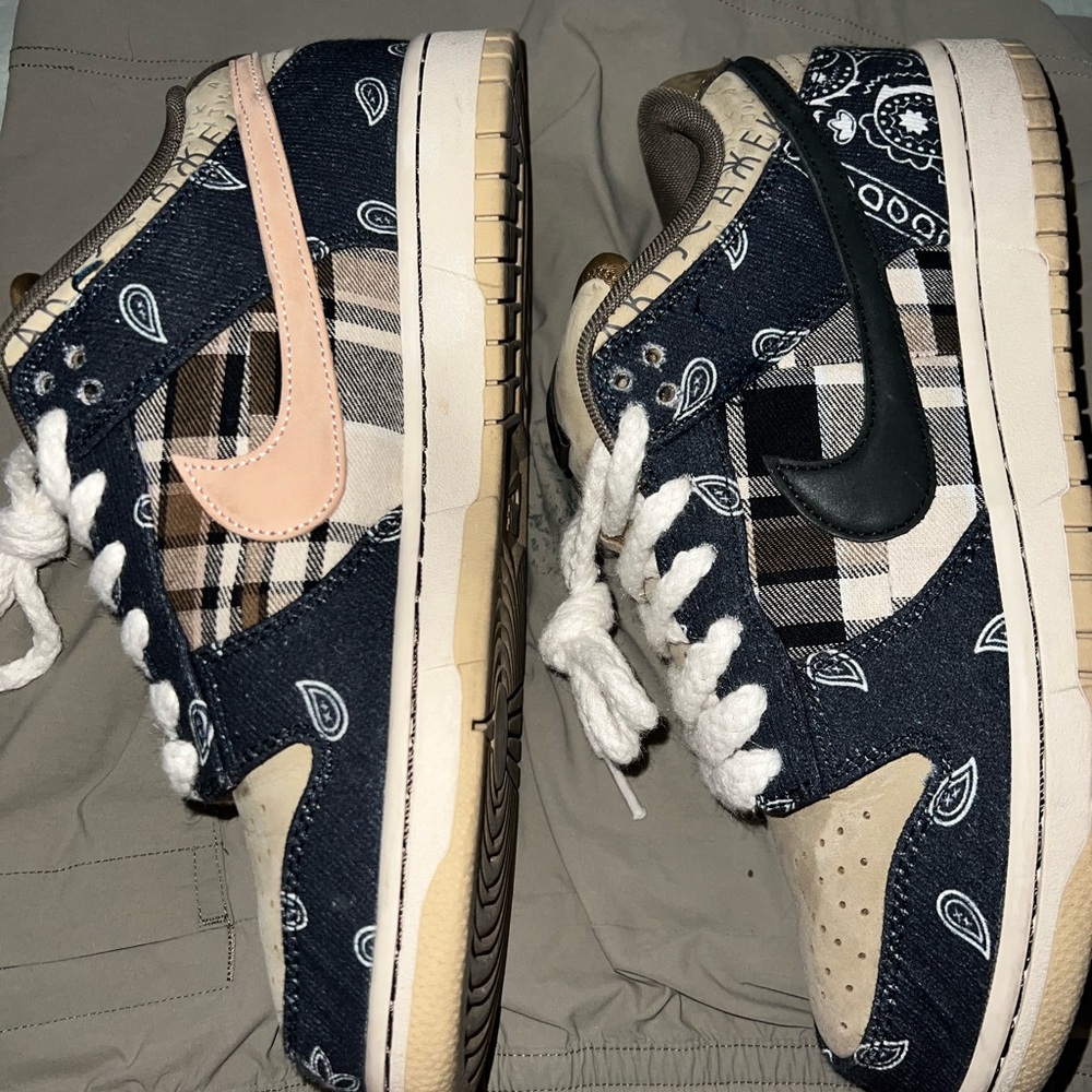 Nike Travis Scott Dunk SB SIZE 10 no box
